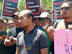 Petani Tambak Keputih, Reklamasi Proyek Oligarki yang Merugikan Rakyat
