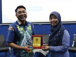 Kerjasama Stikosa AWS dengan SMK Seri Bintang Utara Malaysia