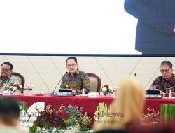 Pj. Gubernur Adhy Yakini Bank Jatim Punya Peran Kunci dalam Bisnis Syariah