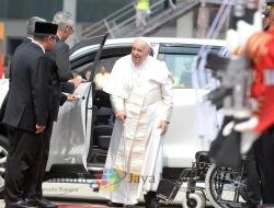 Menkominfo: Kelancaran Kunjungan Paus Fransiskus Cerminkan Indonesia Jaga Toleransi Agama