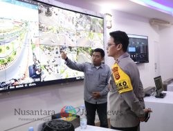 Kapolda Bali Pantau Situasi Lalu Lintas dan Kamtibmas Melalui Command Center Ditlantas Polda Bali
