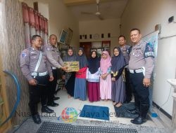 Operasi Zebra Semeru 2024: Satlantas Polres Gresik Beri Santunan dan Edukasi Keselamatan Lalu Lintas di Yayasan Fadhillah