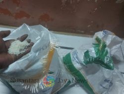 Beras Bantuan Beraroma Kimia, LSM Soroti Lengahnya Perawatan Bulog Jatim