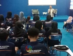 Studi Ekskursi Rombongan Mahasiswa Universitas Sahid Surakarta ke Stikosa AWS