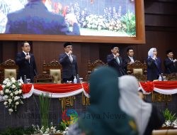 Menjawab Pandangan Fraksi, Pj. Gubernur Jatim Dorong Akselerasi PAD di APBD 2025