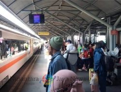 PT KAI Daop 8 Surabaya Sediakan 26 Ribu Kursi per Hari untuk Libur Nataru 2024-2025