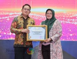 Diskominfo Jatim Raih Predikat Sangat Inovatif dalam Innovative Government Award 2024