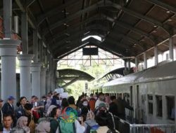 Jumlah Penumpang Kereta Api di Daop 8 Surabaya Tembus 288 Ribu Saat Libur Nataru