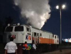 KAI Daop 8 Surabaya Mohon Maaf, Disebabkan Kereta Api Wijaya Kusuma Alami Gangguan, Lokomotif Berasap di Petak Wonokromo-Sepanjang