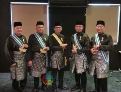 Raja Kejeruan Metar Bilad Deli XI Beri Gelar Bangsawan dan Anugerah Tanda Jasa di Hari Keputraan