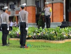 Polda Bali Gelar Upacara Hari Kesadaran Nasional: Dirlantas Ajak Personel Jaga Profesionalisme dan Integritas