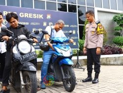 Polres Gresik Kembalikan Motor Curian, Pemilik Ucapkan Terima Kasih