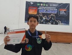 Fatier Firaas Usaid Alatas Siswa SMPN 3 Ponggok Blitar Peraih Perunggu Perak Dalam Ajang Kejuaraan Pencak Silat Tingkat Pelajar Pagar Nusa