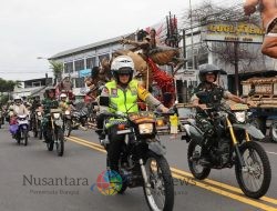 Sinergitas TNI-Polri: Kapolda Bali dan Pangdam IX/Udayana Pimpin Patroli Skala Besar Amankan Pawai Ogoh-Ogoh