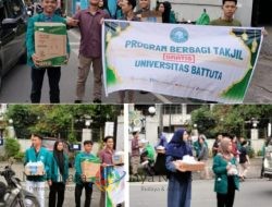 Ramadhan Penuh Berkah” Mahasiswa Battuta Berbagi Takjil Kepada Pengguna jalan Lintas Depan Universitas Battuta