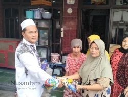 Keluarga Besar H. Niman Berbagi Beras untuk Kaum Dhuafa di Bulan Suci Ramadan