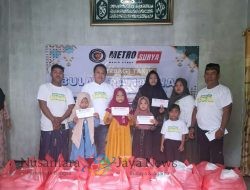 Ramadan Penuh Berkah: Media Metrosurya.com Berikan Santunan Anak Yatim dan Pembagian Takjil