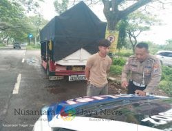 Bahayakan Pengguna Jalan, Satlantas Polres Bangkalan Tilang Supir Truk di Akses Suramadu