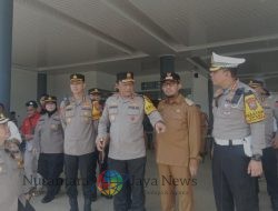 Hari Terakhir Ops Ketupat Semeru Kapolda Jatim Pantau Arus Balik di Terminal Arya Wiraraja Sumenep