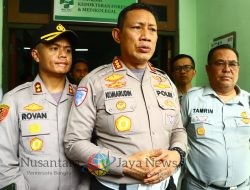 Kapolres Gresik Sampaikan Duka Mendalam untuk Korban Kecelakaan Maut di Jalan Raya Duduksampeyan