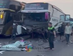 Kecelakaan Libatkan Bus Rombongan Suporter Persebaya di Tol Pekalongan, Kendaraan Sudah Dievakuasi