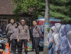 Polres Jember Maksimalkan Program Road Safety Edukasi Keselamatan Berlalulintas Bagi Pelajar dan Santri