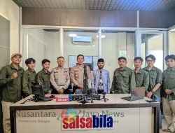 Satlantas Polres Sampang Gaungkan Tertib Lalu Lintas Lewat Siaran Radio Salsabilla FM