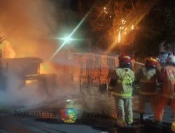 Kebakaran Bengkel Oli di Jalan Arjuno Surabaya, 6 Mobil PMK Dikerahkan, Api Padam dalam 10 Menit