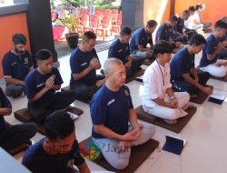 14 Orang Warga Binaan Buddha Peroleh Remisi Khusus Hari Raya Waisak 2025, Kukuhkan Komitmen Perubahan Diri Melalui Spiritual