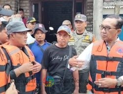 Tim Media RadarCNN dan DPC Madas Dampingi Bupati dan Wakil Bupati Evakuasi Warga Terdampak Banjir di Desa Patemon, Pamekasan Pemerintah Rencanakan Peninggian Tanggul Tanah Sementara