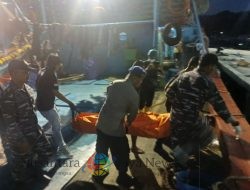 Polres Tulungagung Evakuasi Jenazah ABK Meninggal di Atas Kapal Saat Melaut
