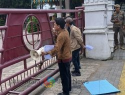 AMPM-SU Lakukan Aksi di depan kantor walikota kota Medan
