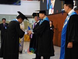 Rektor Sudarsana Kukuhkan 5 Guru Besar Untuk Menunjang Kualitas Proses Pendidikan Tinggi di Unud