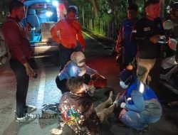 Petugas Gabungan Evakuasi Korban Tabrak Lari di Bundaran Cito Surabaya, Pengendara Alami Cedera Otak