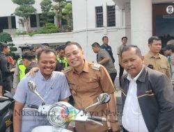 Bang Edy Minta Pemkot Surabaya Tidak Abaikan Juru Parkir yang Telah Lama Mengabdi: “Jangan Sampai Timbulkan Konflik di Lapangan”
