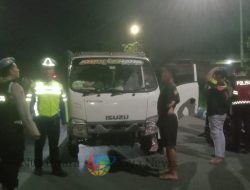 Polres Blitar Amankan Dua Sopir Pick-Up Pengangkut Ratusan Botol Arak di Talun