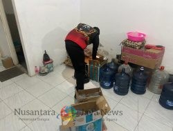 Tim Kalamunyeng Samapta Polres Gresik Amankan Puluhan Botol Miras dan Rokok Ilegal di Benjeng