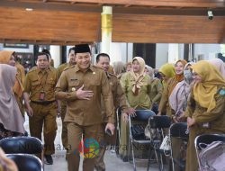 Bupati Harapkan Guru Tingkatkan Mutu Pendidikan
