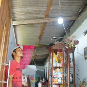 Listrik untuk Rakyat, Program Donasi Pegawai PLN Nyalakan 33 Ribu Lebih Sambungan Listrik Gratis Bagi Keluarga Kurang Mampu