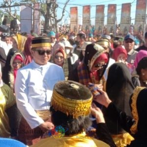 Sinergi Polri-TNI, Panitia dan Masyarakat, Mengantarkan Dompu Festival Lakey 2025 Berjalan Sukses dan Kondusif