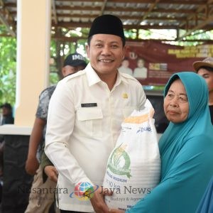 Bupati dan Wabup Kompak Monitor Penyaluran Bantuan Pangan di Sidoarjo