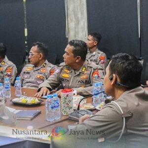 Ditlantas Polda Jatim Gelar Zoom Meeting dan Latpraops di Command Center, Bahas Kesiapan Operasi Patuh Semeru 2025