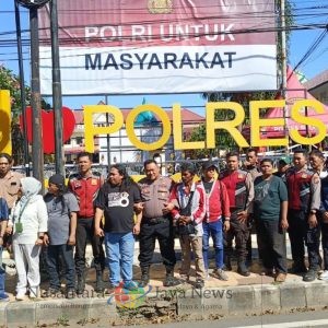 Polres Situbondo Diminta Usut Tuntas Dugaan Kekerasan Wartawan Saat Liput Demo Bupati “Ultraman”