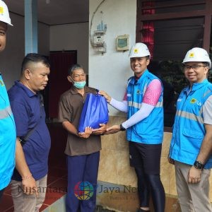 Terangi Negeri dalam Semangat Kemerdekaan: PLN Sambungkan Listrik Gratis di Tabanan
