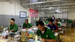 Tingkatkan Keterampilan, Warga Binaan Lapas Batang Mulai Pengerjaan Pesanan ke-29 Baju Koko dari DMA Collection Pekalongan