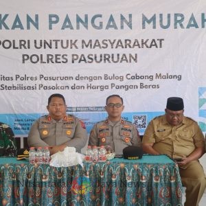 Polres Pasuruan Gelar Gerakan Pangan Murah, Sediakan 2 Ton Beras Warga Sukorejo Dan Tosari