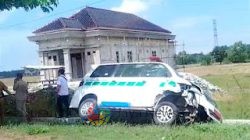 Ambulance Bawa Pasien Terlibat Laka Beruntun di Burneh, Satlantas Polres Bangkalan : 1 Orang MD di TKP