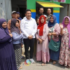 Sidak Bedah Warung Rakyat, Bupati Subandi : Tahun Depan Anggarannya Dinaikkan