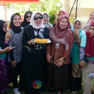 Wabup Mimik Idaya Ajak Emak-emak Bersemangat Ikuti Pelatihan Olahan Ikan Lele