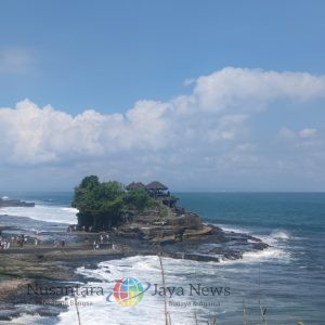 Kabupaten Tabanan Akan Menggelar Festival Tanah Lot 2025 di Bulan Agustus